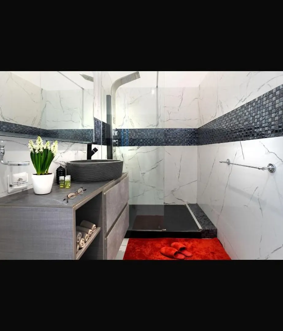 Bed and Breakfast Daphne Trevi Suites Ρώμη