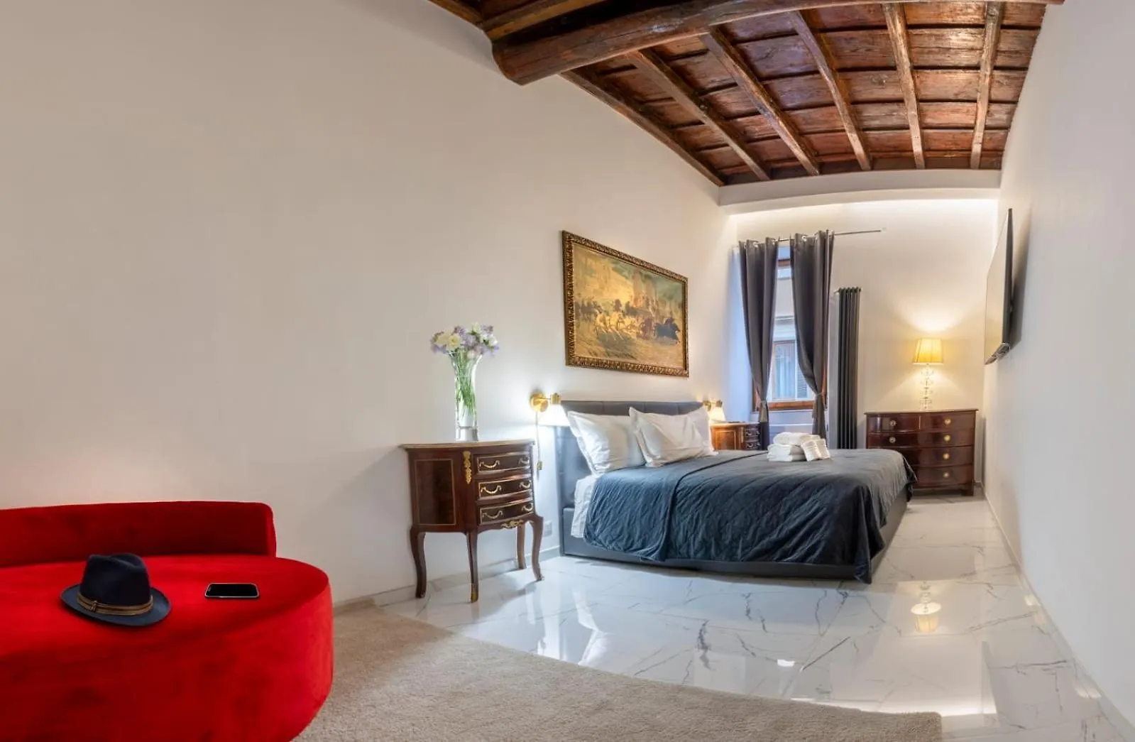 Daphne Trevi Suites Ρώμη Bed and Breakfast