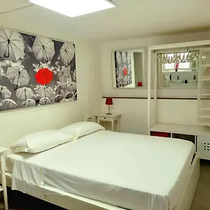 https://ombrellorosso.in-sardinia.net